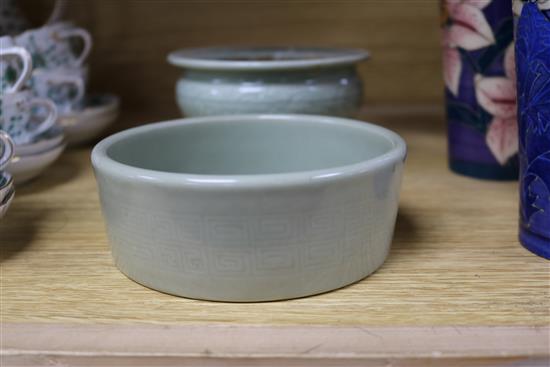 Two Chinese celadon bowls largest diameter 13.5cm